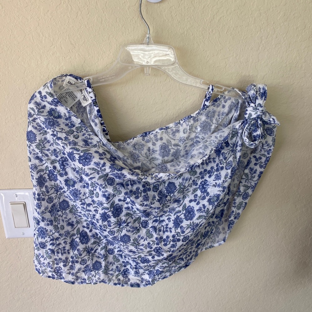Nwt Abercrombie & Fitch Bikini Top And Sarong - image 6